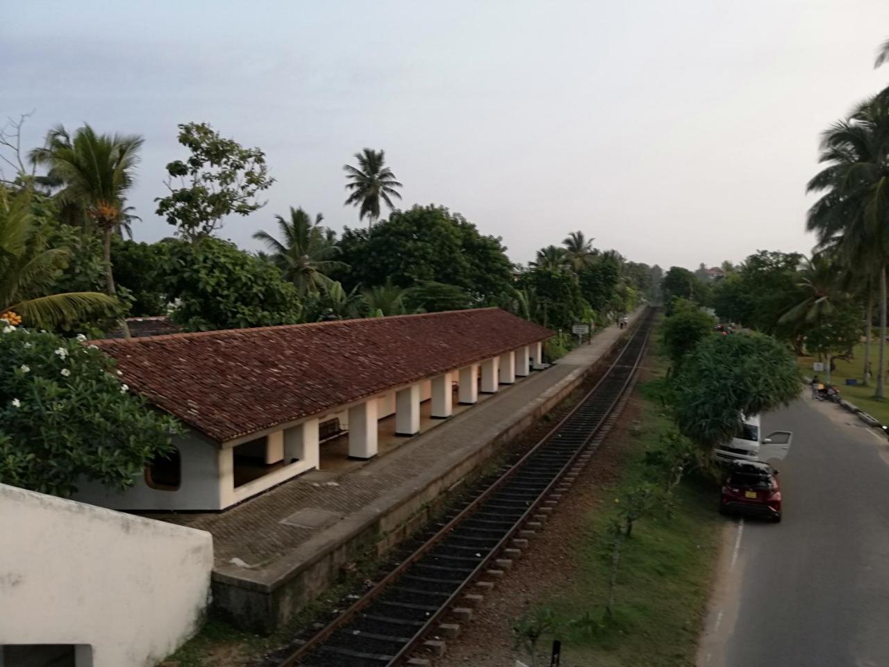 Nisadi Villa Bentota Exteriör bild
